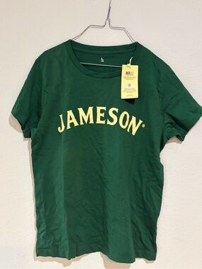 Jameson Whiskey Green Logo Tee Size Large Streetwear Y2K Graphic T-Shirt